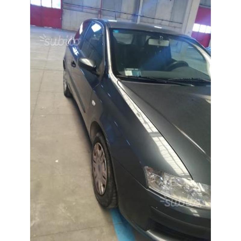 Fiat stilo per ricambi