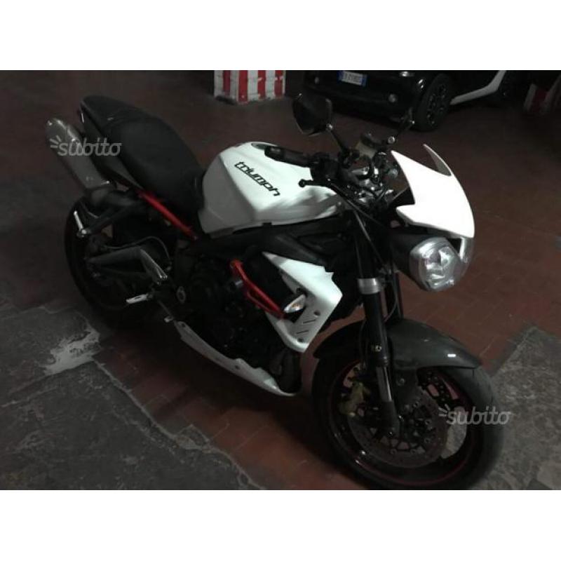 Triumph Street Triple