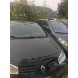 Renault megane cabriolet 1.9 tdi anno 2005