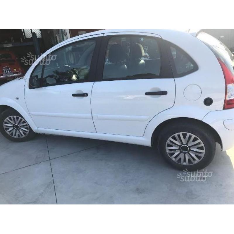 Citroen c3 metano casa madre