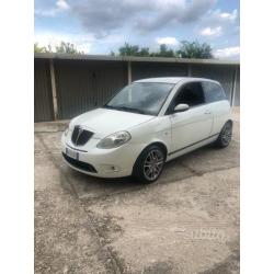 Lancia ypsilon 2serie 1,3mtj anno 2008