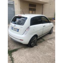 Lancia ypsilon 2serie 1,3mtj anno 2008