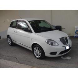 LANCIA Ypsilon 1.2 UNYCA - 2012