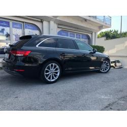 New audi a4 2.0 tdi 190 cv ultra s line tronic