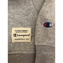 Hoodie Champion Originale con logo in rilievo