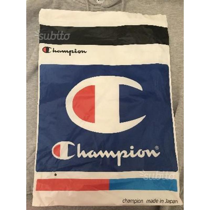 Hoodie Champion Originale con logo in rilievo