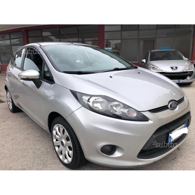 Ford fiesta 1.4 tdci 70 cv block-shaft full opt