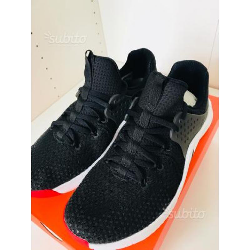 Nike FREE Tr 8 ORIGINALI